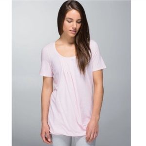 Lululemon Pink Twist Tee Size 6